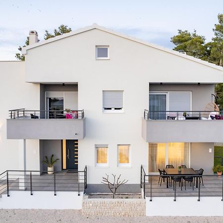 Luxury Apartments Leonika 比比涅 外观 照片
