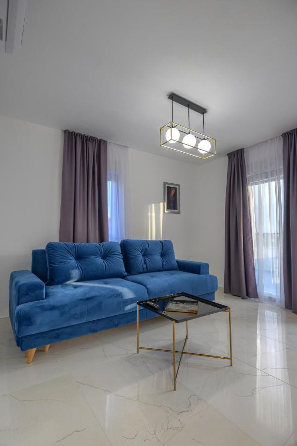 Luxury Apartments Leonika 比比涅 外观 照片