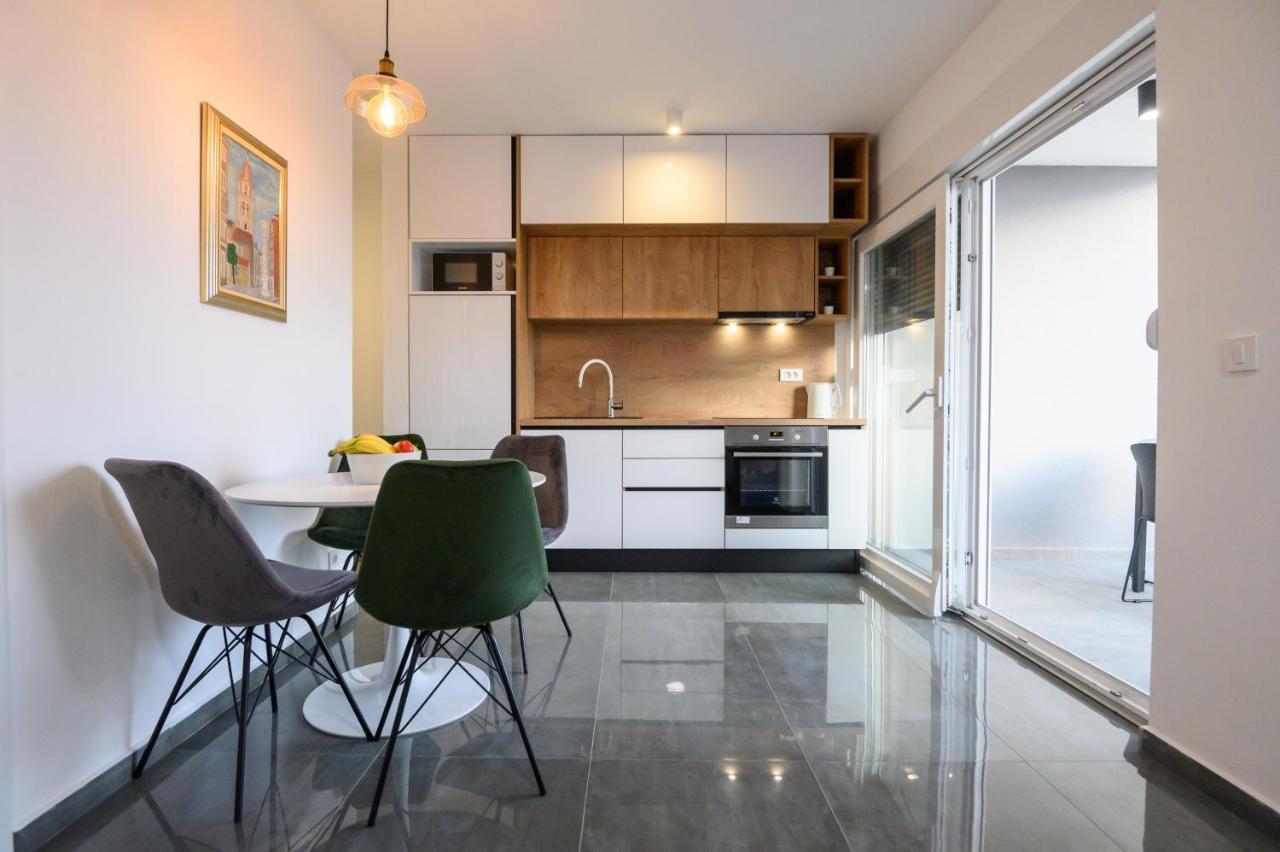 Luxury Apartments Leonika 比比涅 外观 照片