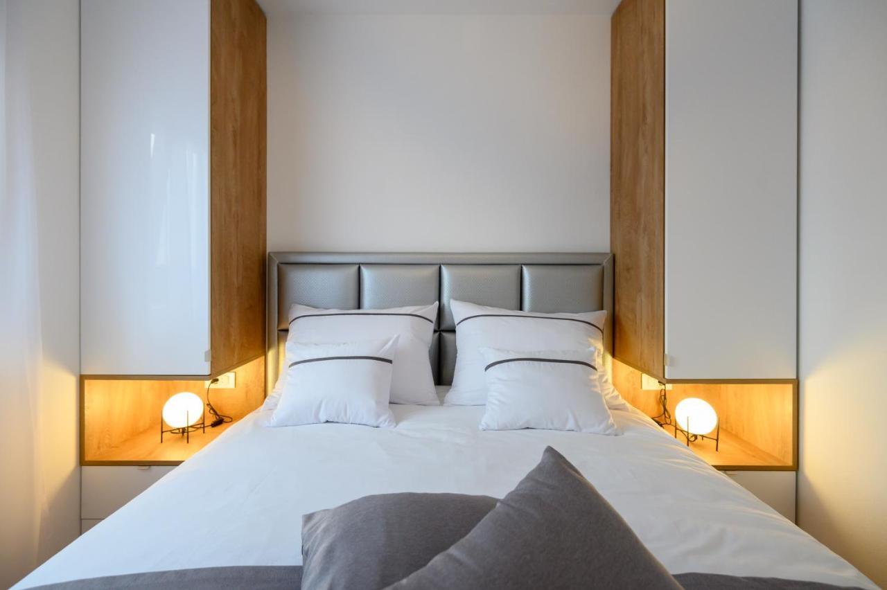 Luxury Apartments Leonika 比比涅 外观 照片